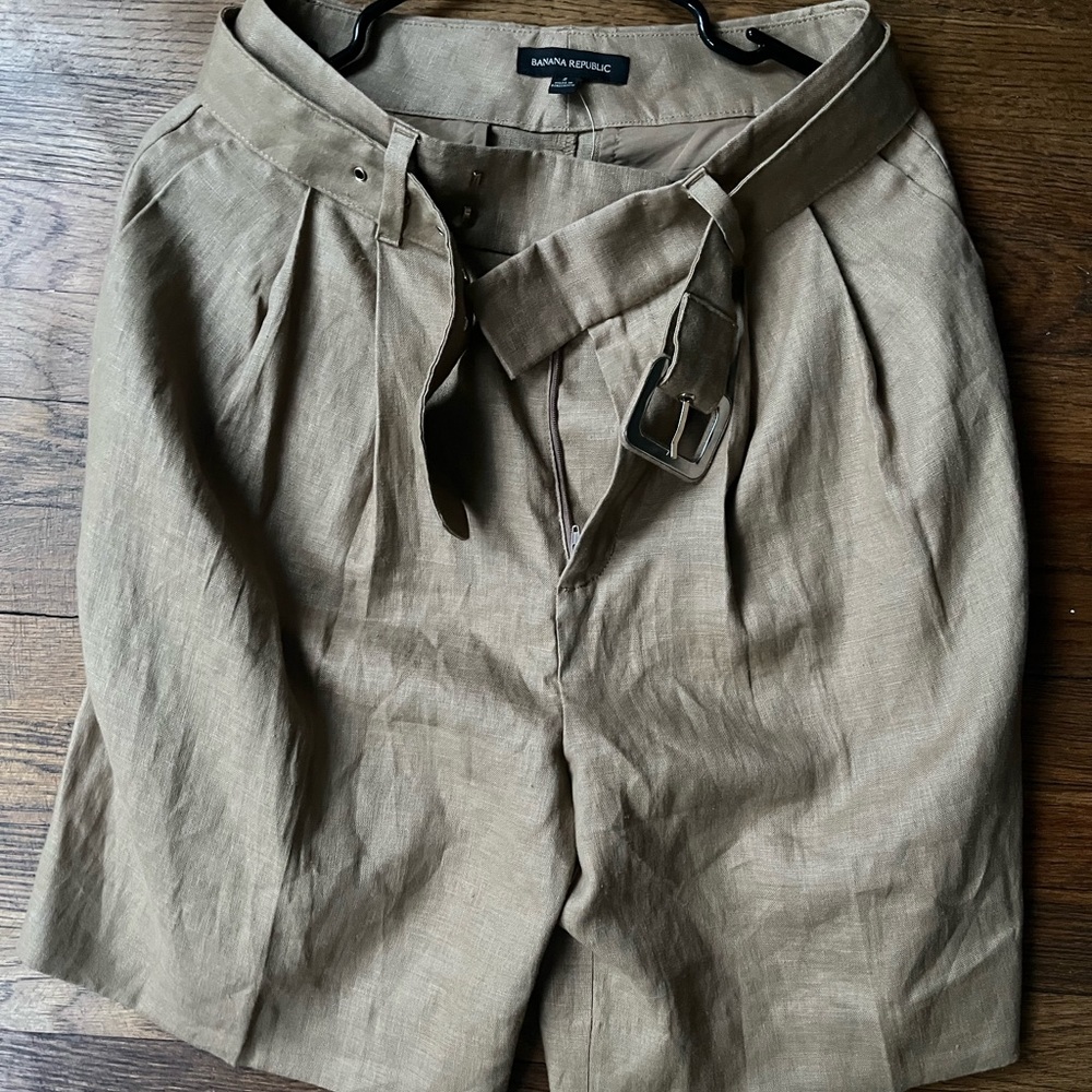 Banana republic 100% linen shorts